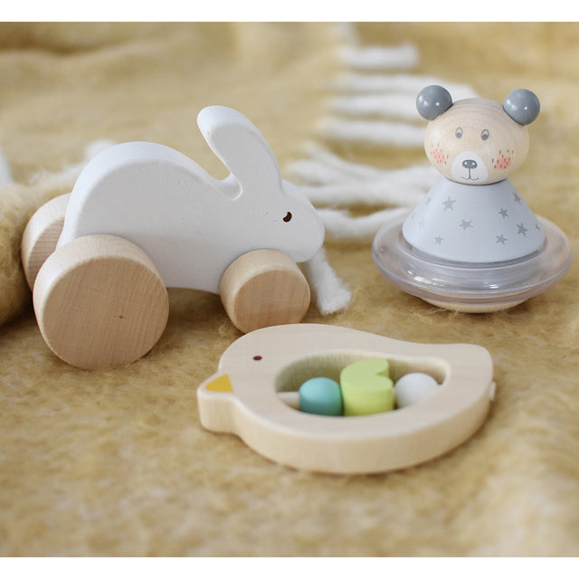 Calm & Breezy Baby Gift Set Bunny Bird Bear 3pcs