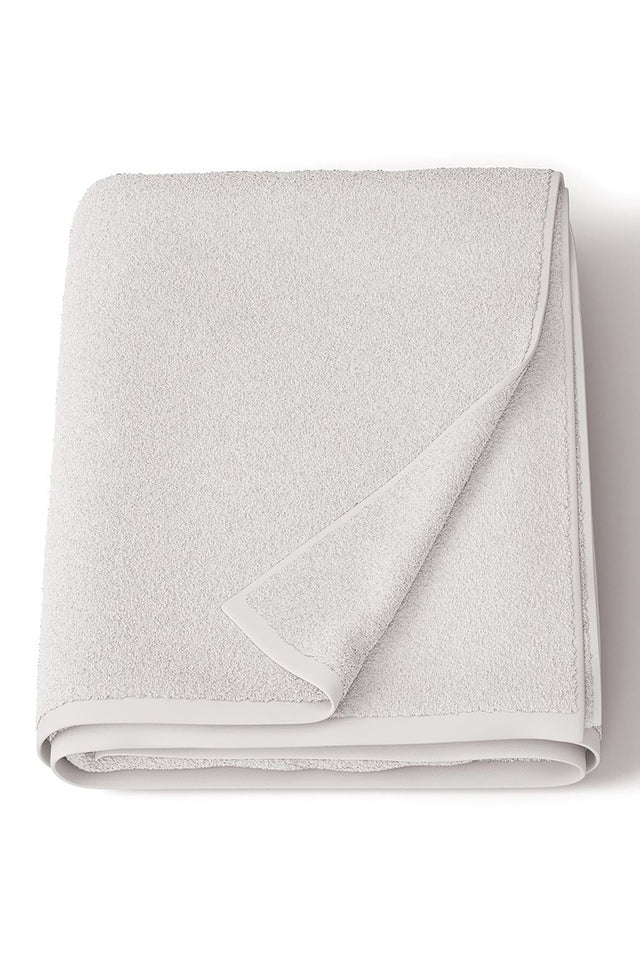 Bubba Blue Everyday Essentials Bath Towel Grey